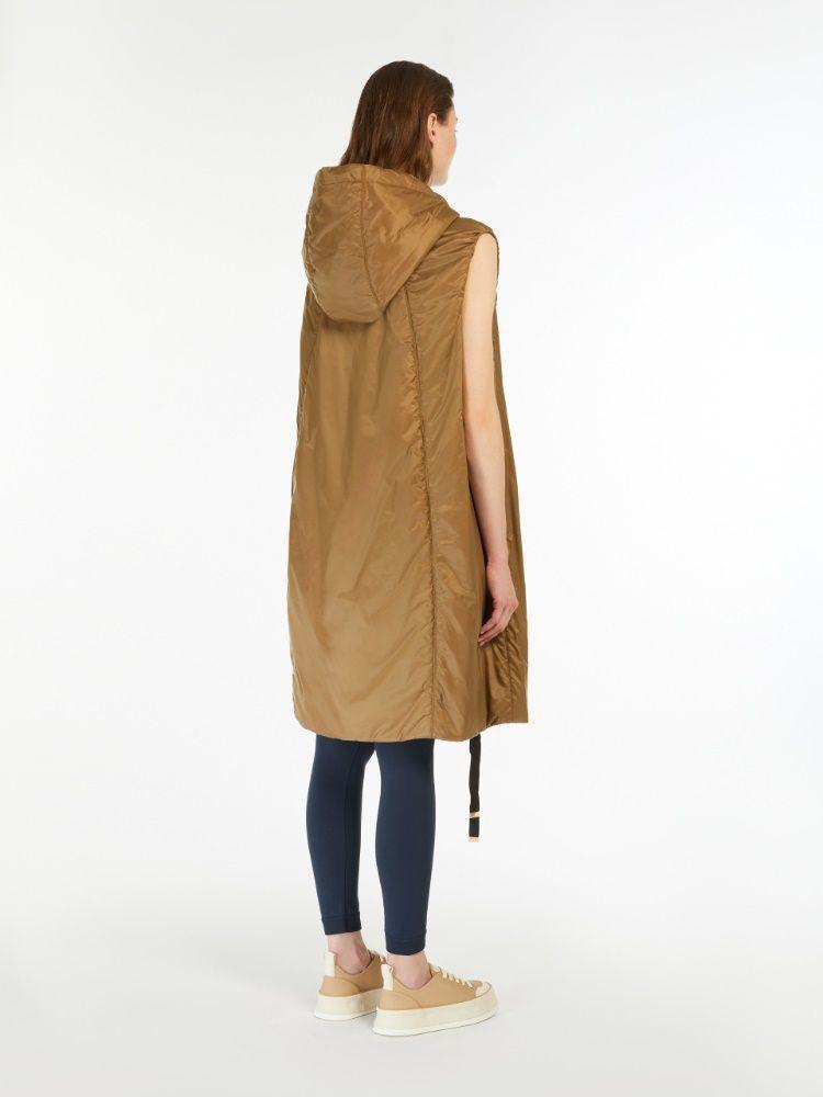 greengi - drip-proof canvas waistcoat by Selfnex
