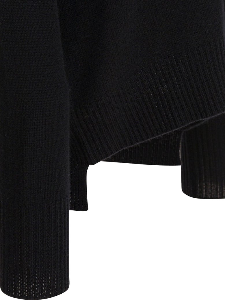 black knitted cashmere knitwear by Selfnex