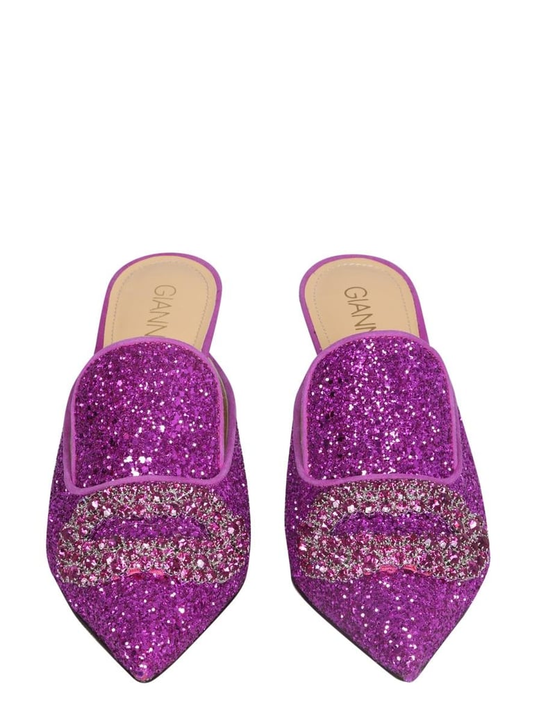 daphne pumps by Selfnex