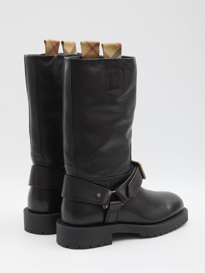 saddle boots by Selfnex