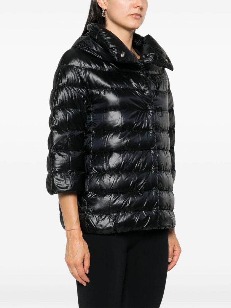 aminta nylon cape by Selfnex