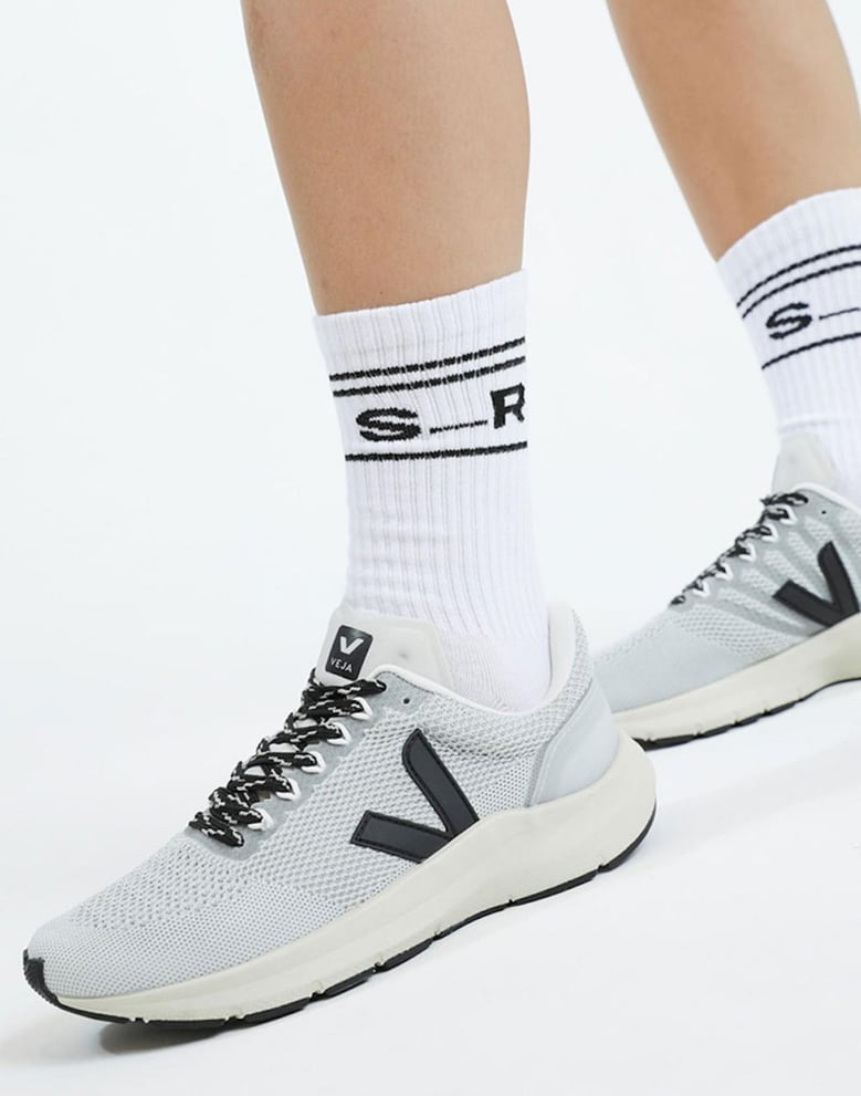 marlin v-knit sneakers by Selfnex