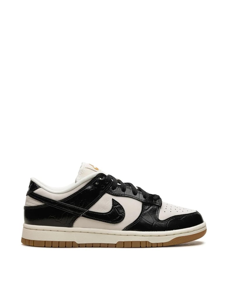dunk low lx sneakers by Selfnex