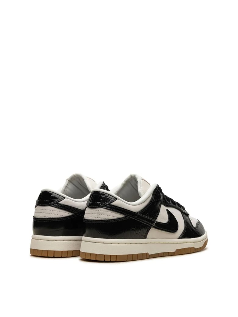 dunk low lx sneakers by Selfnex