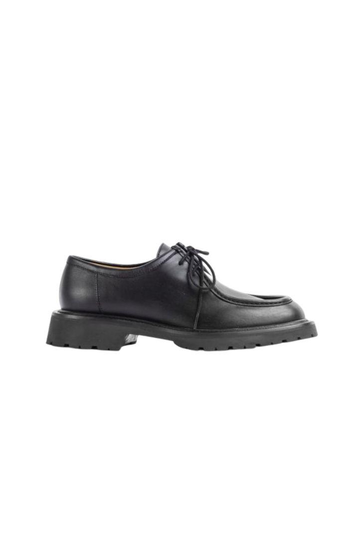 new lace up shoe by Selfnex