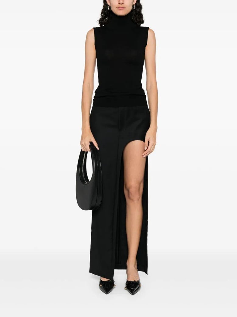 turtle neck sleeves less woven vertigo top by Selfnex