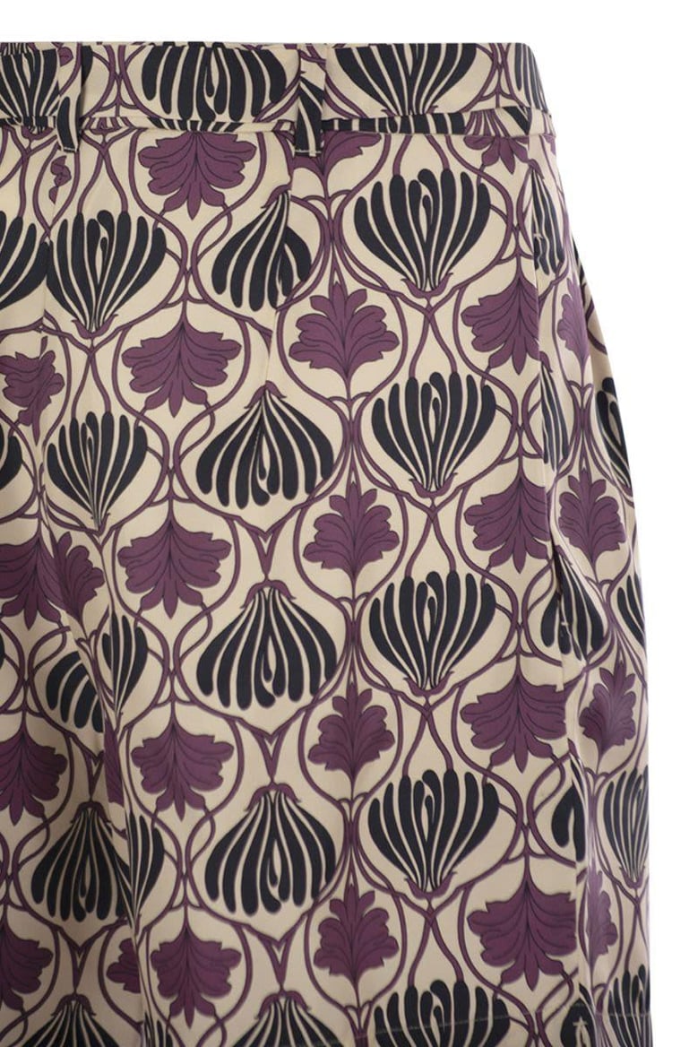 metello - printed silk fluid short trousers by Selfnex