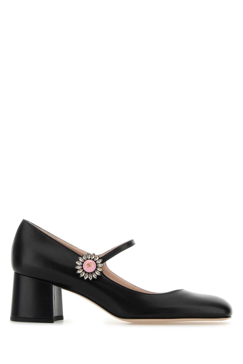 black leather preshoes pumps by Selfnex