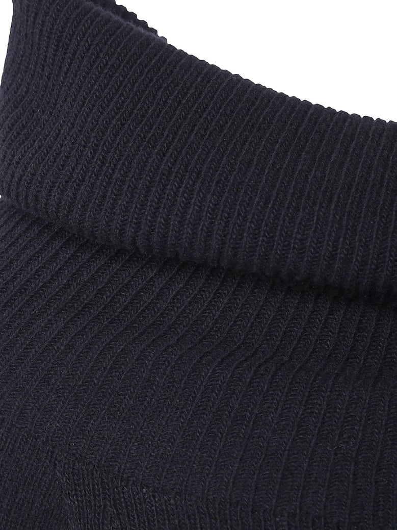 long sleeves boat neck sweater by Selfnex