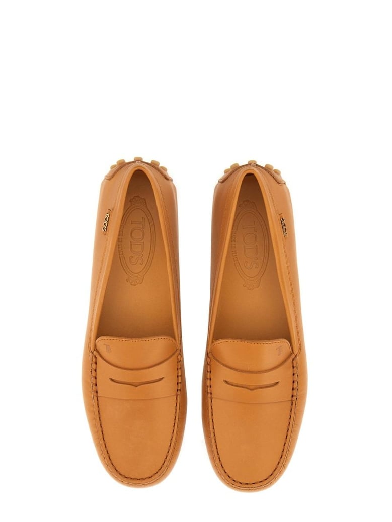 leather gommino loafer by Selfnex