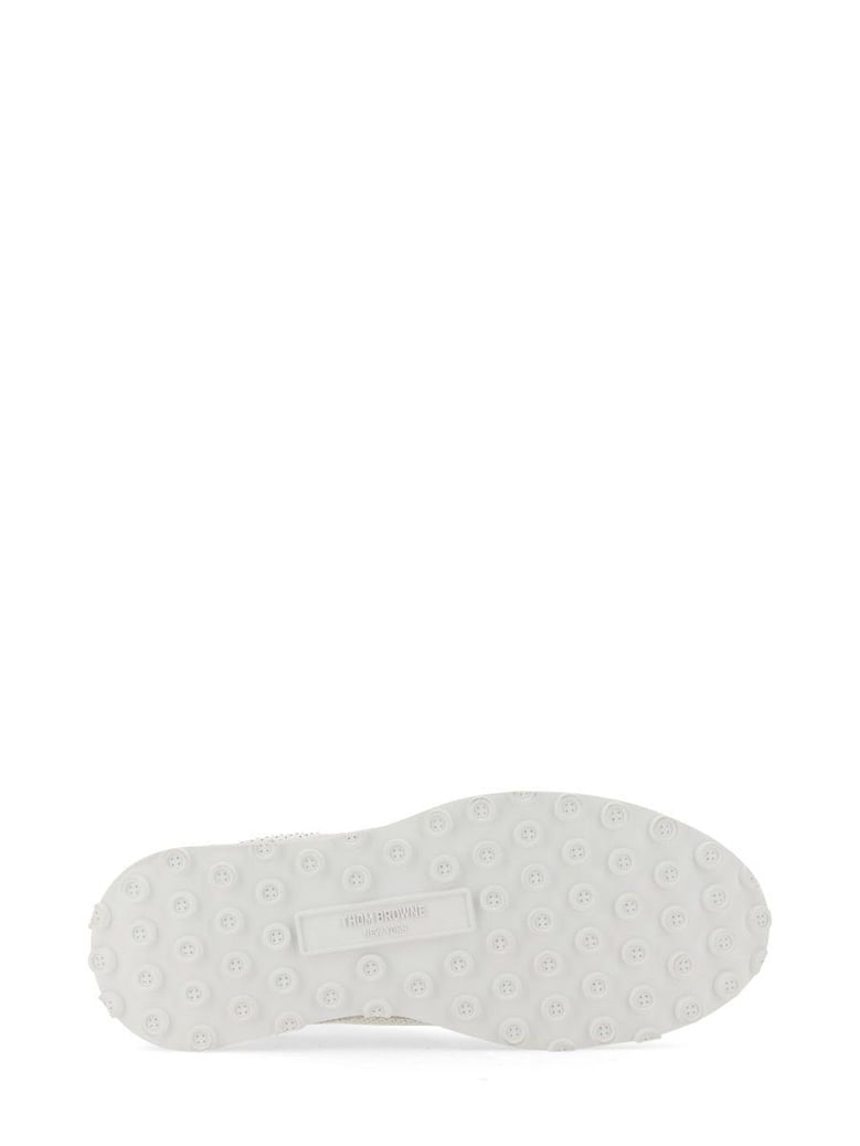 sneaker tech runner by Selfnex
