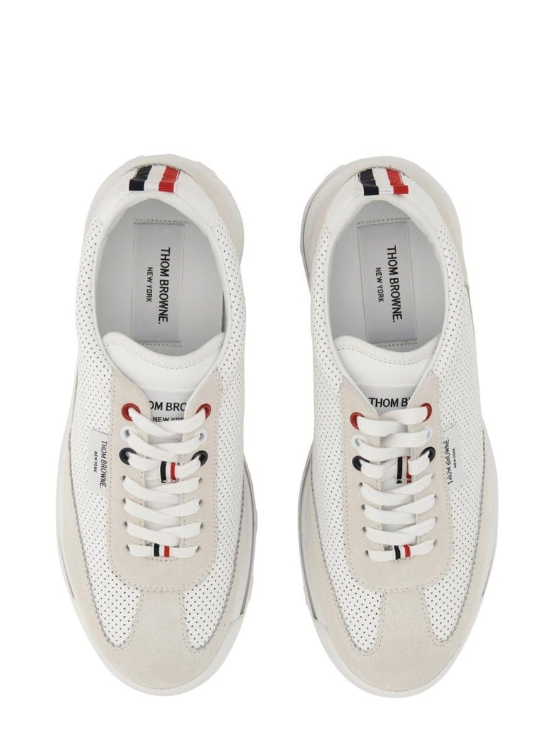 sneaker tech runner by Selfnex