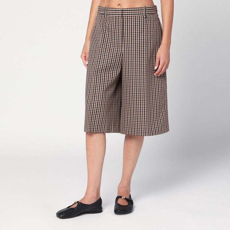 brown check wool bermuda shorts by Selfnex