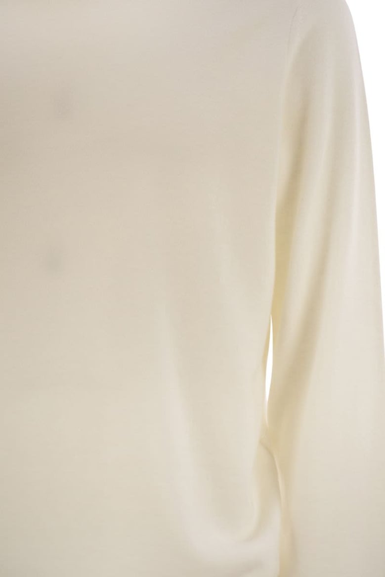 cashmere turtleneck sweater by Selfnex