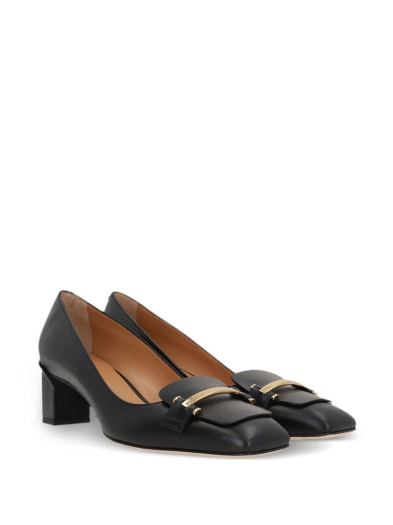 leather pumps by Selfnex