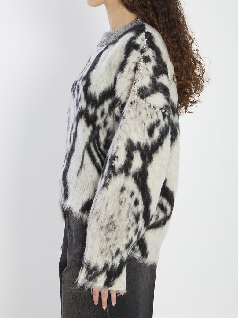 python-print sweater by Selfnex