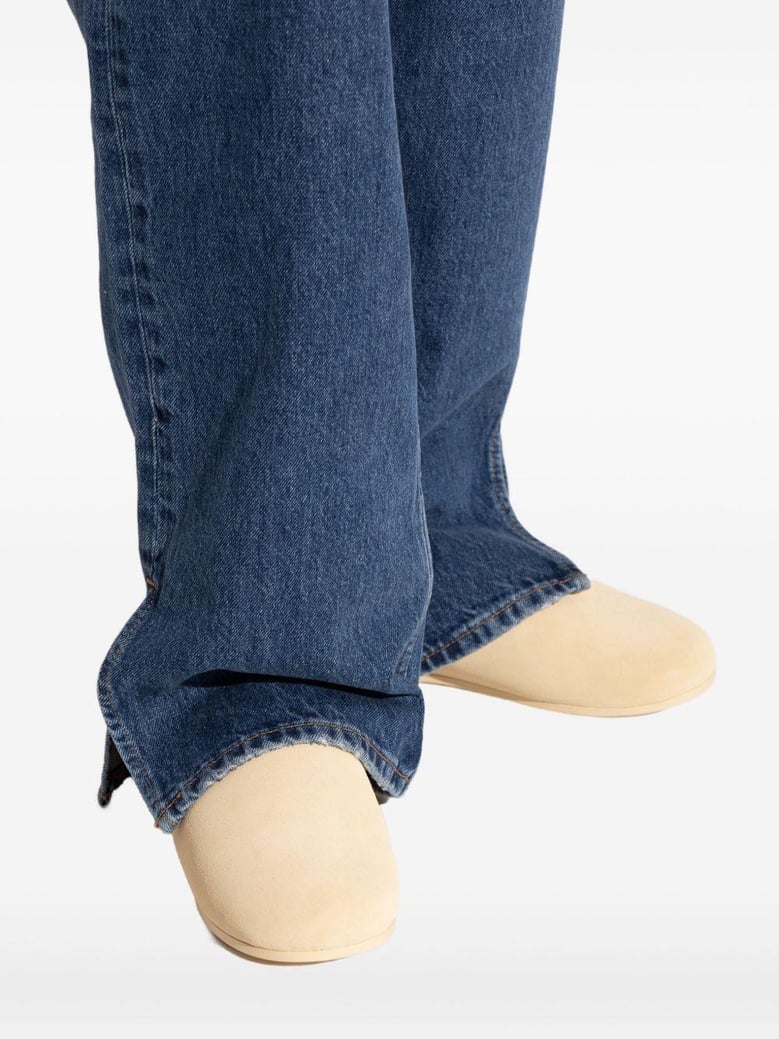 elea slip on by Selfnex