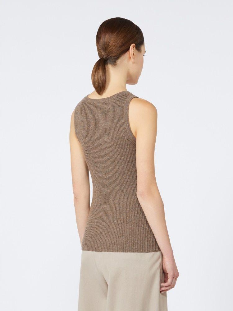 cipro sweater hazelnut by Selfnex