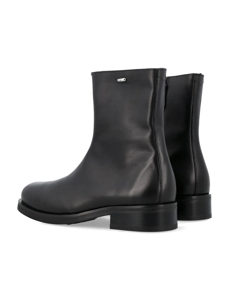 camion ankle boots by Selfnex