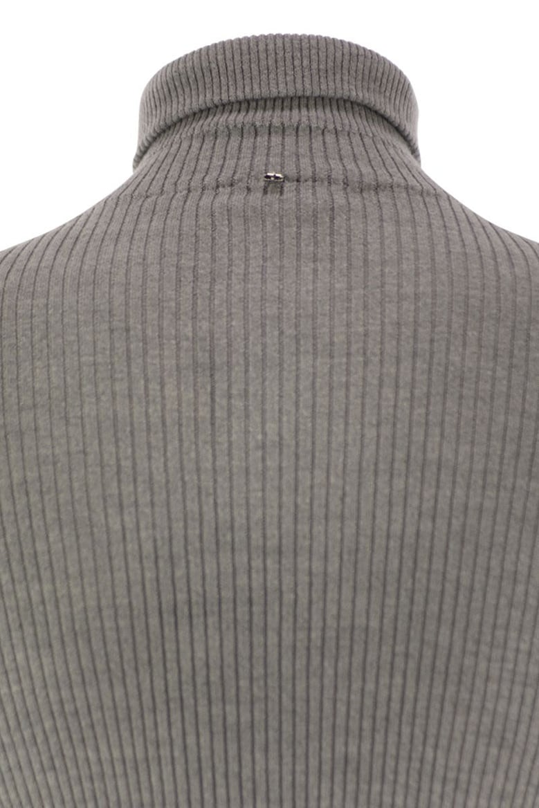 niagara - wool turtleneck jumper by Selfnex