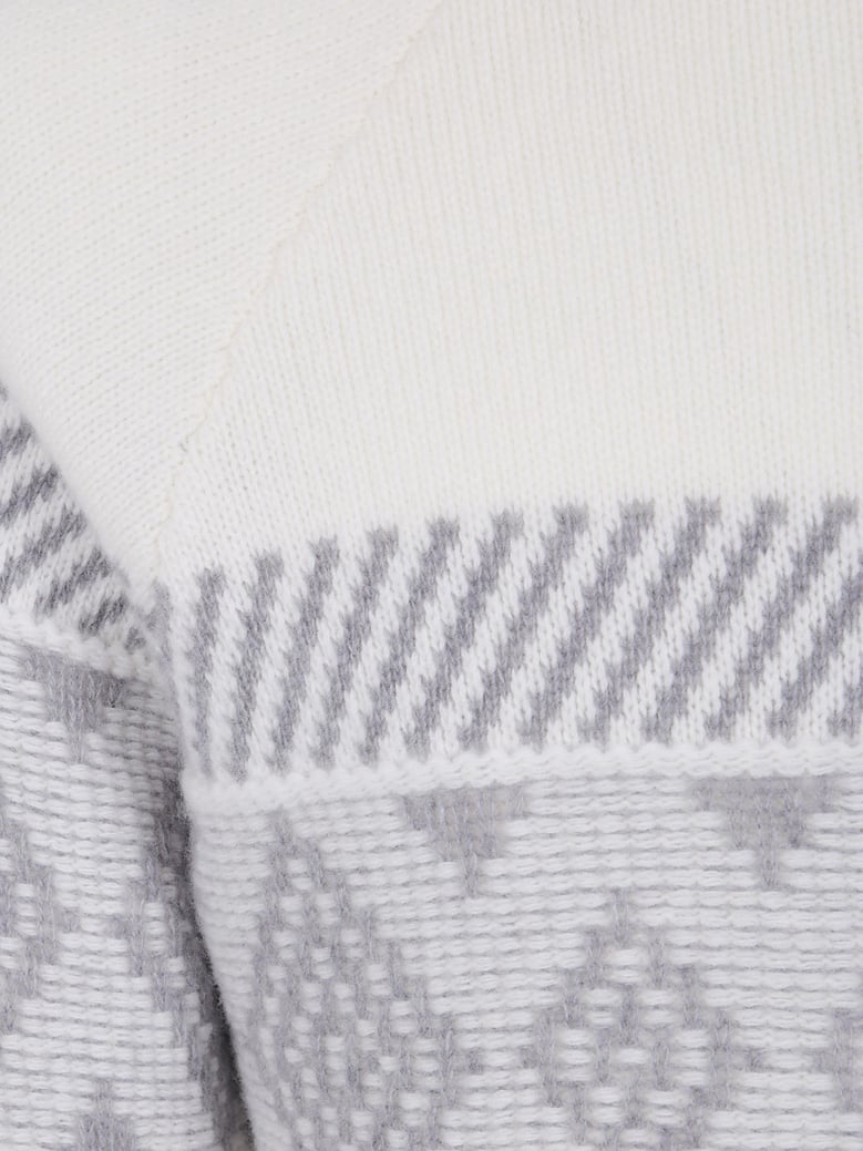 turtle neck central embroider sweater by Selfnex