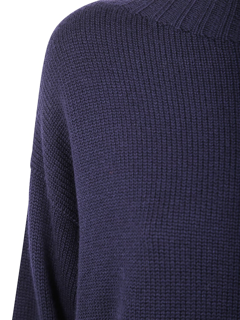 long sleeve crew neck aweater by Selfnex