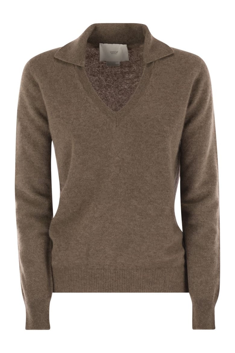patty - v-neck jumper with polo collar by Selfnex