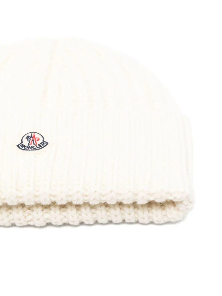 tricot hat by Selfnex