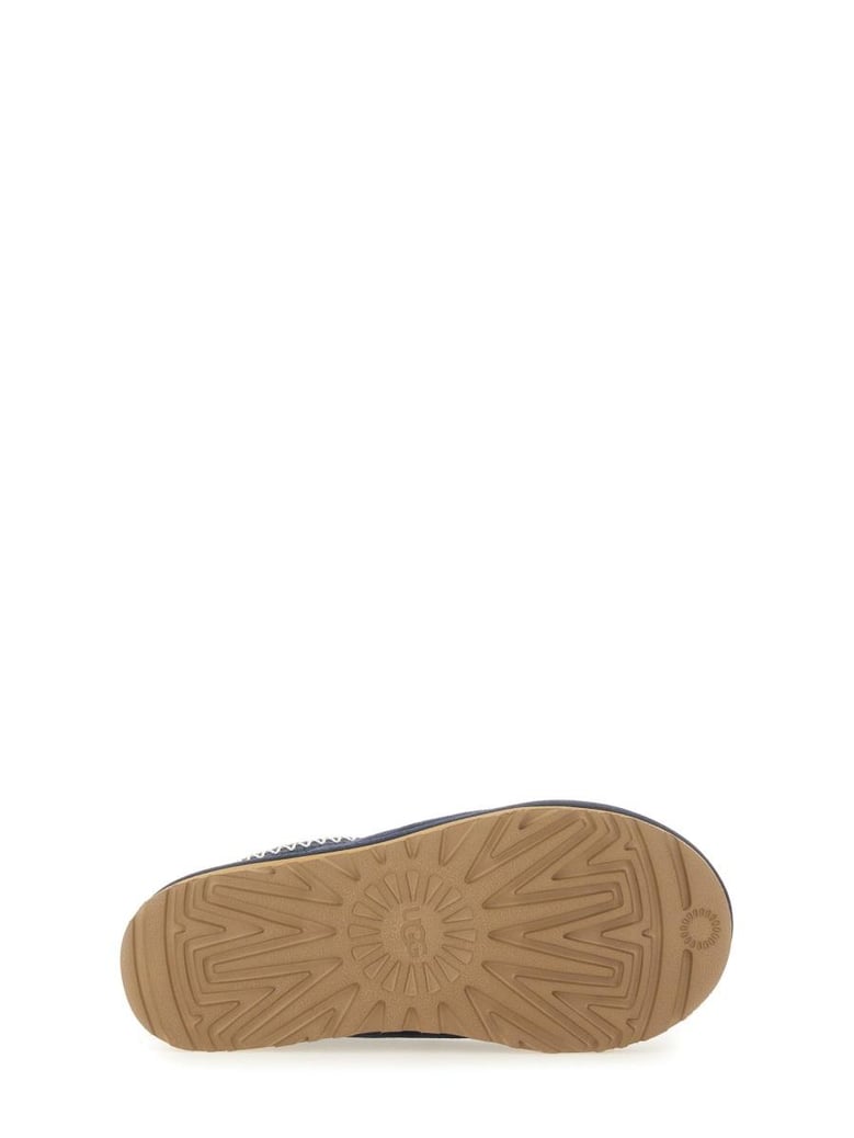sandalwood tasman ii by Selfnex