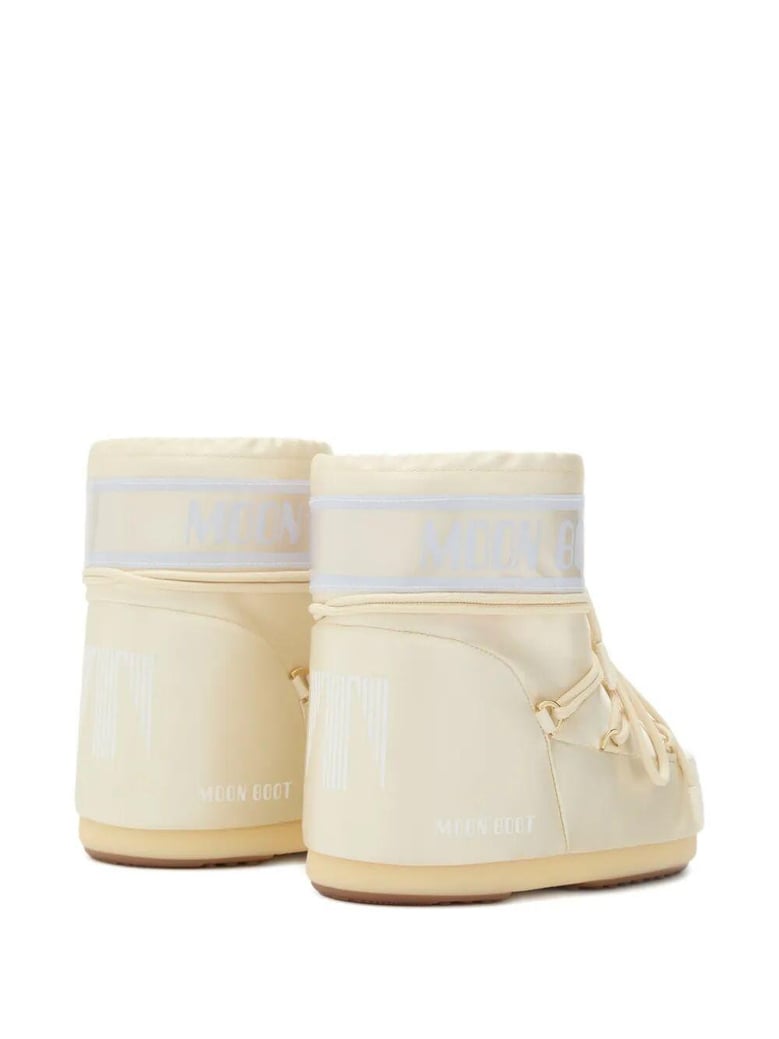 icon low pearly boot by Selfnex