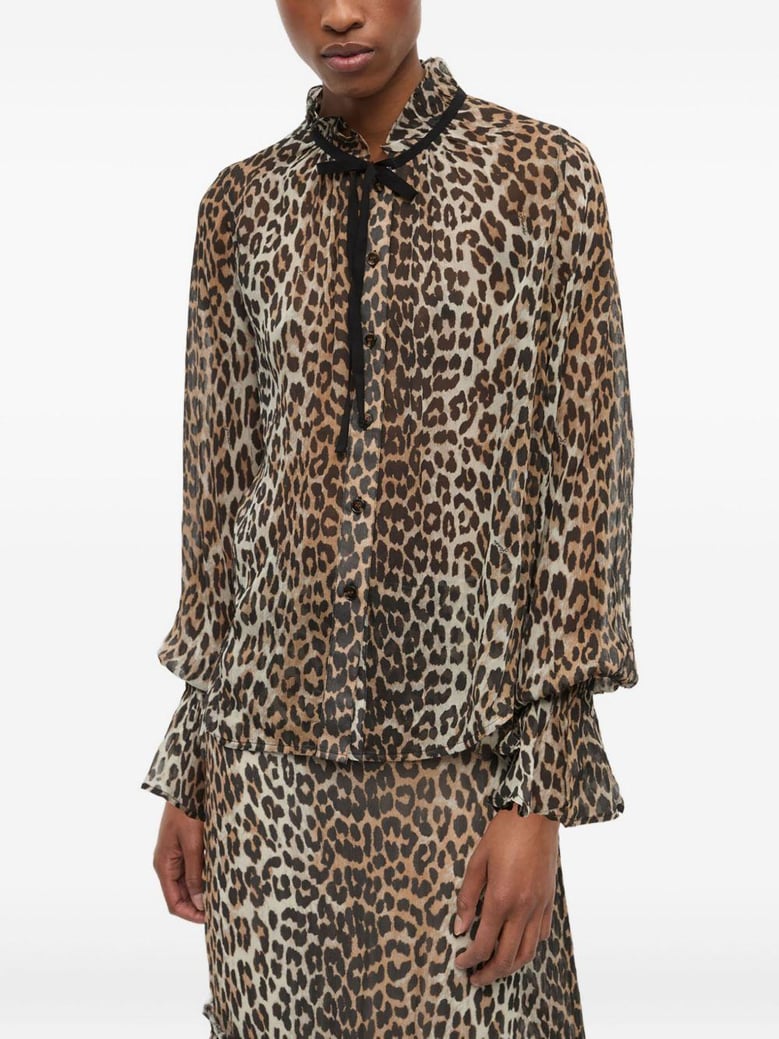 blusa est leopardo cuello puños rizados by Selfnex
