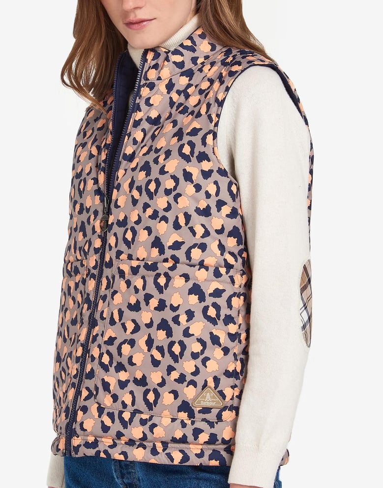 apia reversible quilted gilet vest by Selfnex