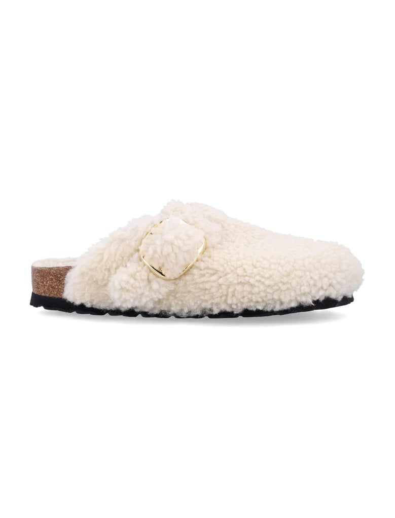 boston big buckle shearling teddy slippers by Selfnex
