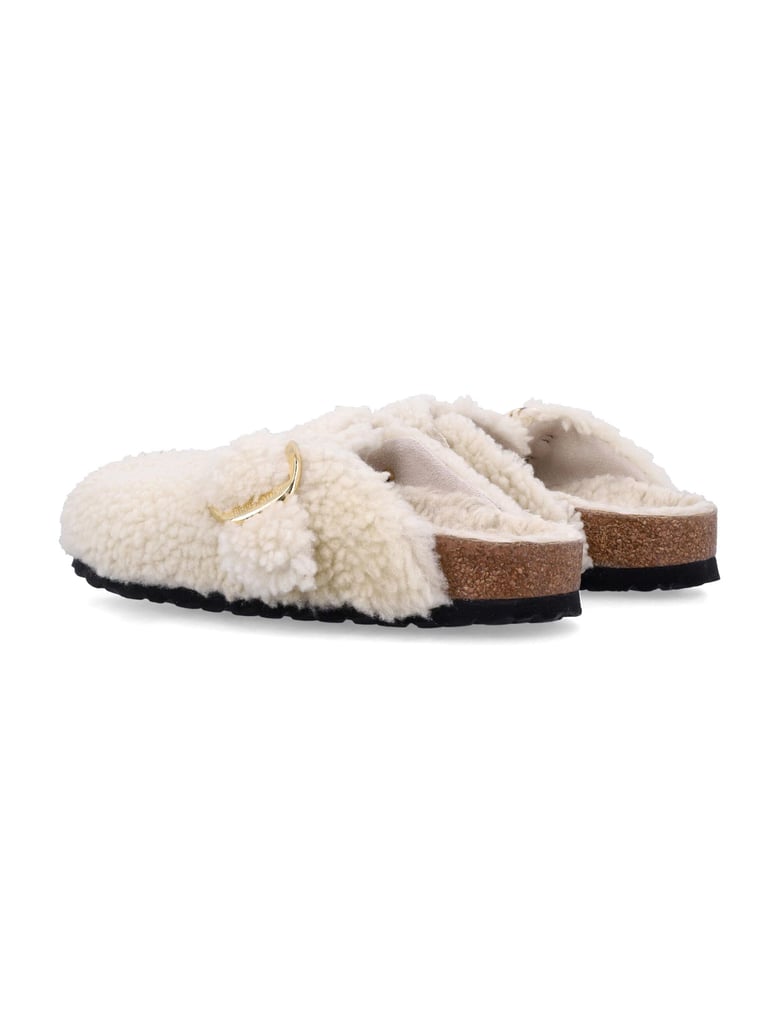 boston big buckle shearling teddy slippers by Selfnex