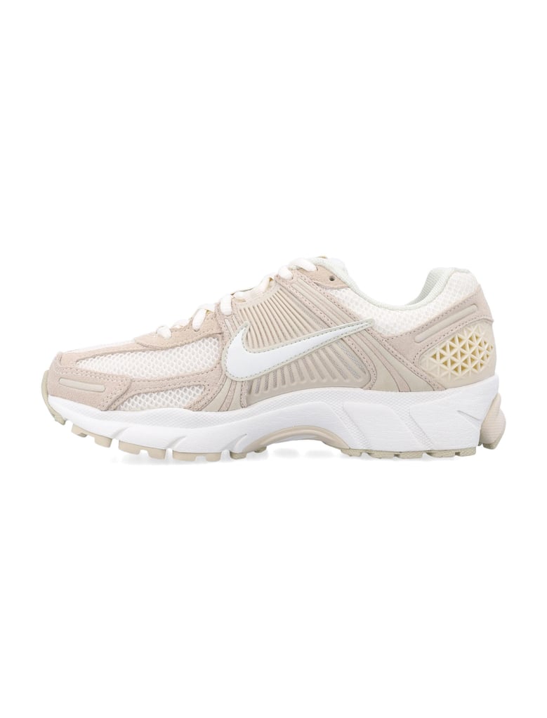 zoom vomero 5 woman s sneakers by Selfnex