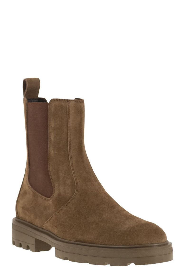 h673 - suede chelsea boots by Selfnex