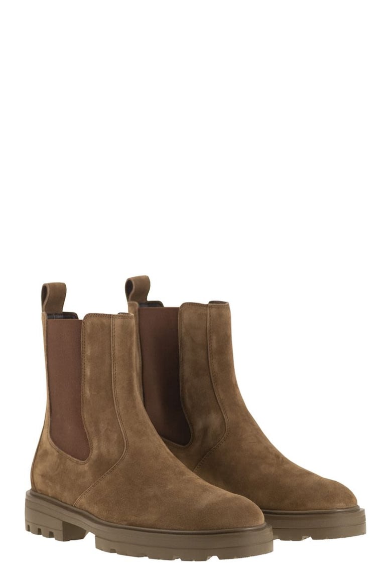h673 - suede chelsea boots by Selfnex