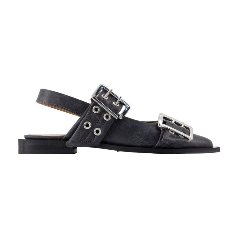 feminine buckle vintage ballerinas by Selfnex