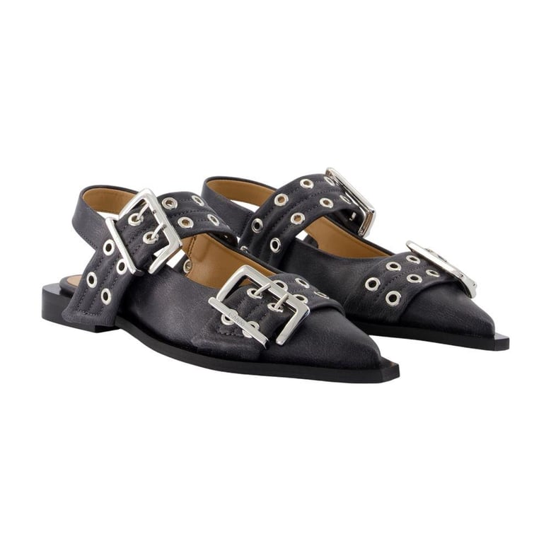 feminine buckle vintage ballerinas by Selfnex