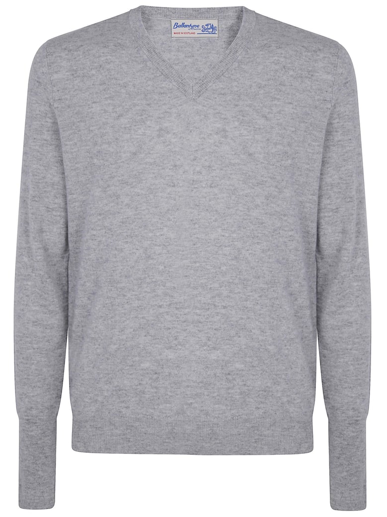 v neck pullover by Selfnex