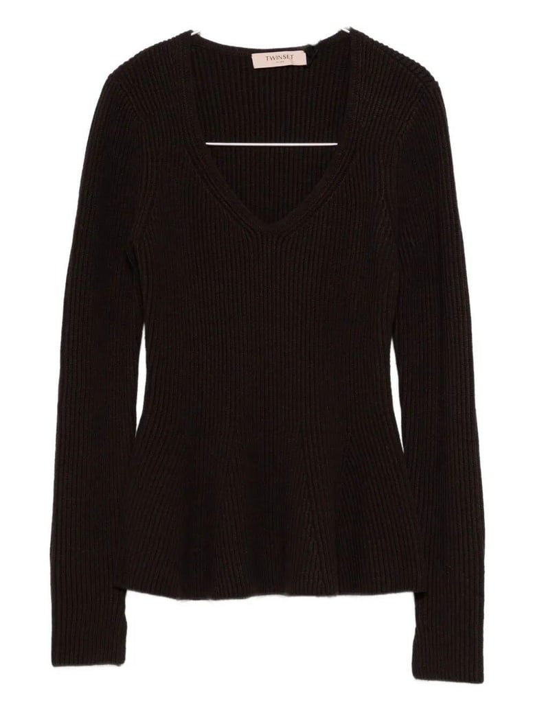 round neck sweater by Selfnex