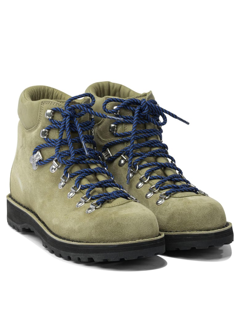 rock bet hiking shoes by Selfnex