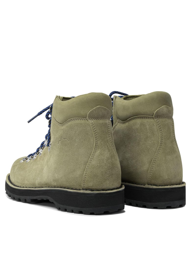 rock bet hiking shoes by Selfnex