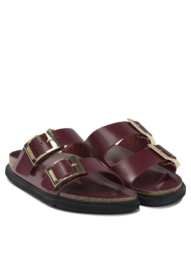 arizona droplet buckle sandals by Selfnex