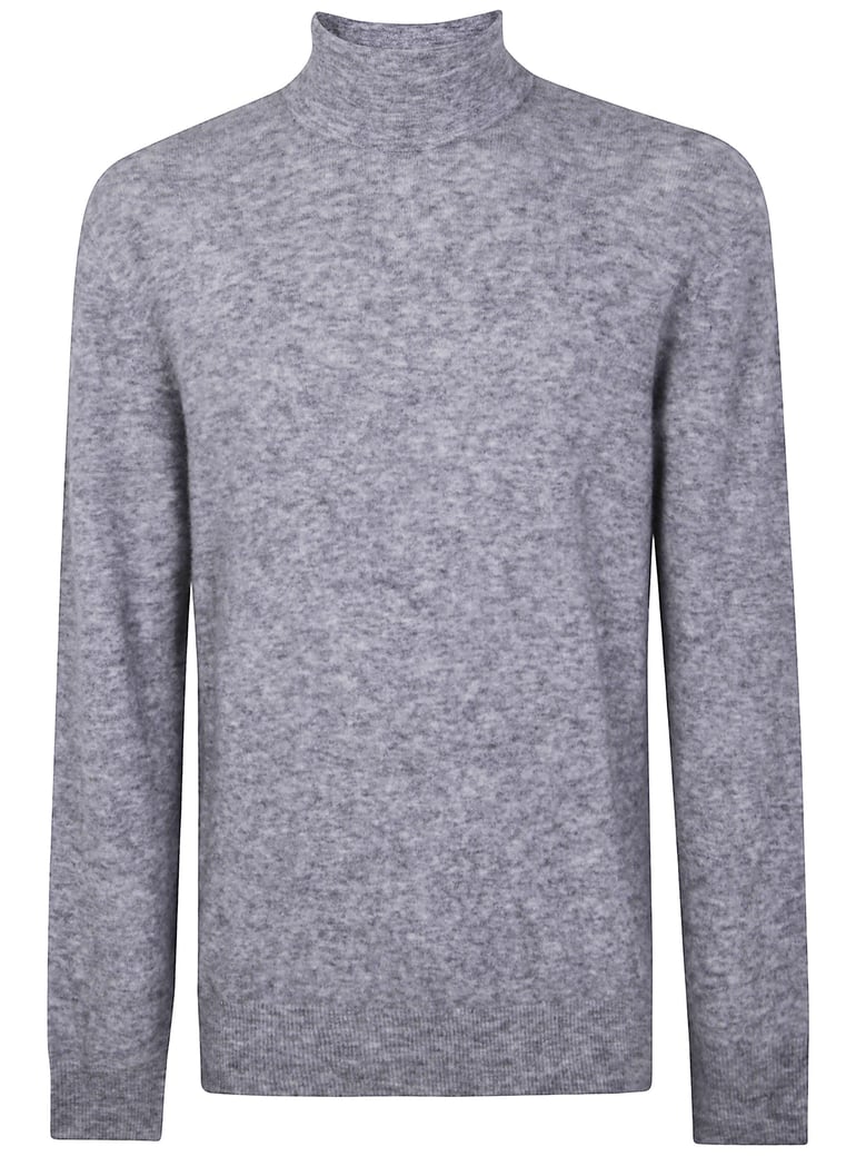 long sleeves turtle neck sweater by Selfnex