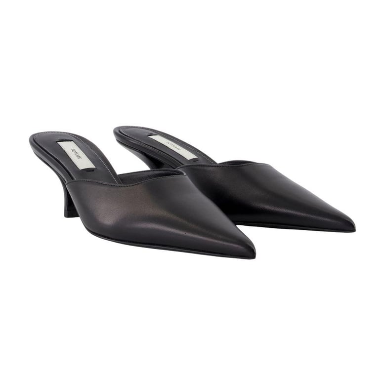 sharp sandals by Selfnex