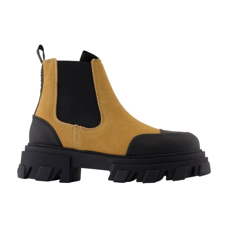 low chelsea ankle boots by Selfnex