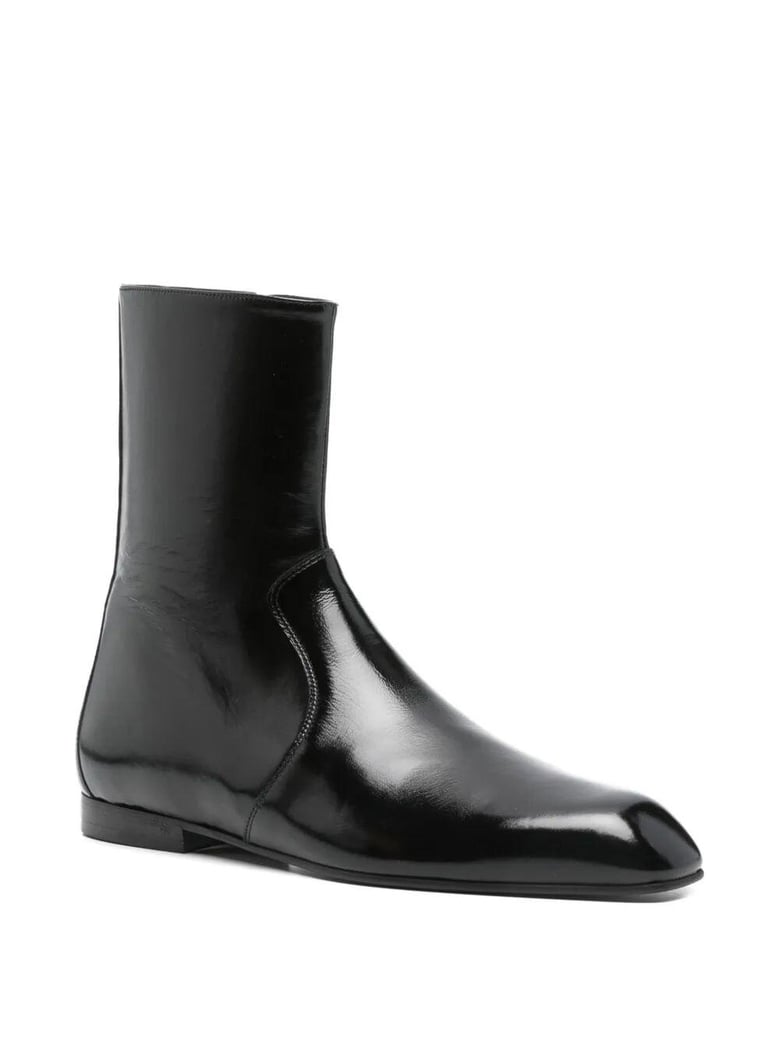 glossy enameled leather boot by Selfnex