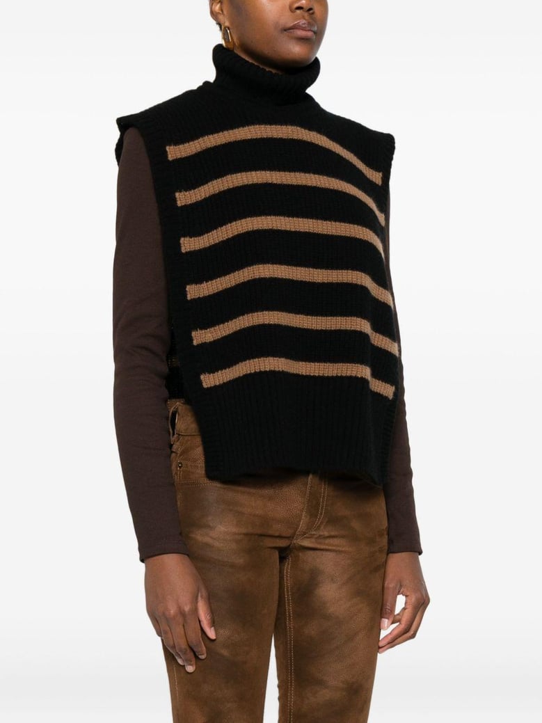 wool turtle-neck sweater by Selfnex