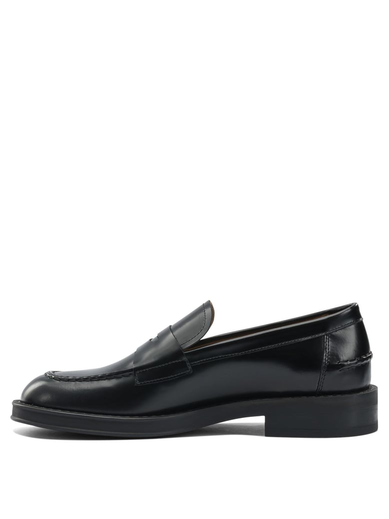 loafers & slippers by Selfnex